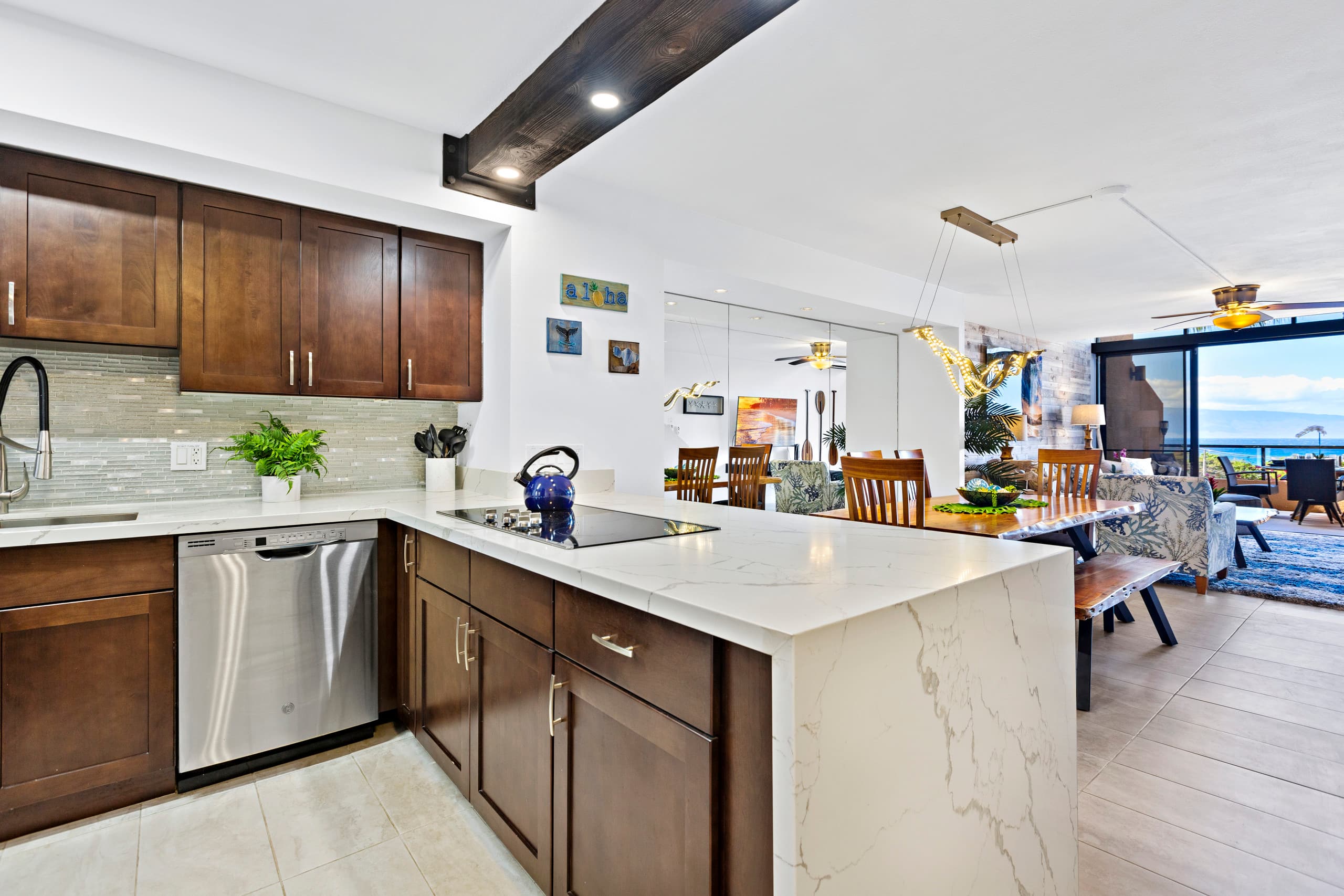 Home in Lahaina · ★4.74 · 2 bedrooms · 3 beds · 2 baths - Image 6