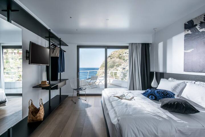 Made By The Sea Villa 1 gallery image 4