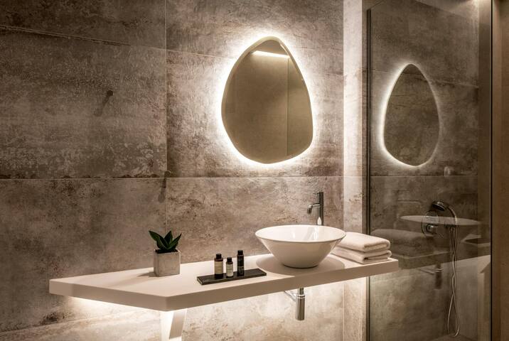 Made By The Sea Villa 1 gallery image 5