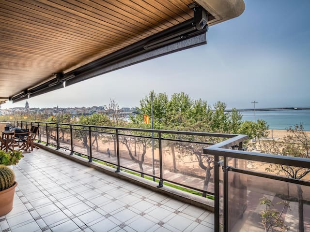 Flat – Palamós (1 linea)