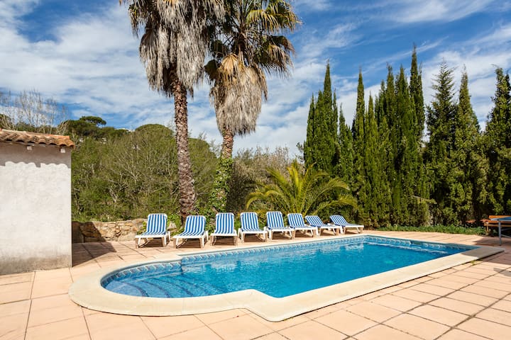 Villa Denis Completa