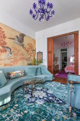 Otter at Catahoula St. Roch