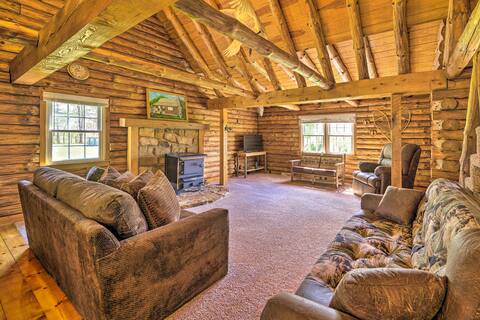 Rustic Zanesville Getaway w/ Expansive Yard!