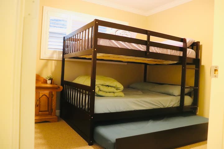 3rd BD 2 Full 1 Twin