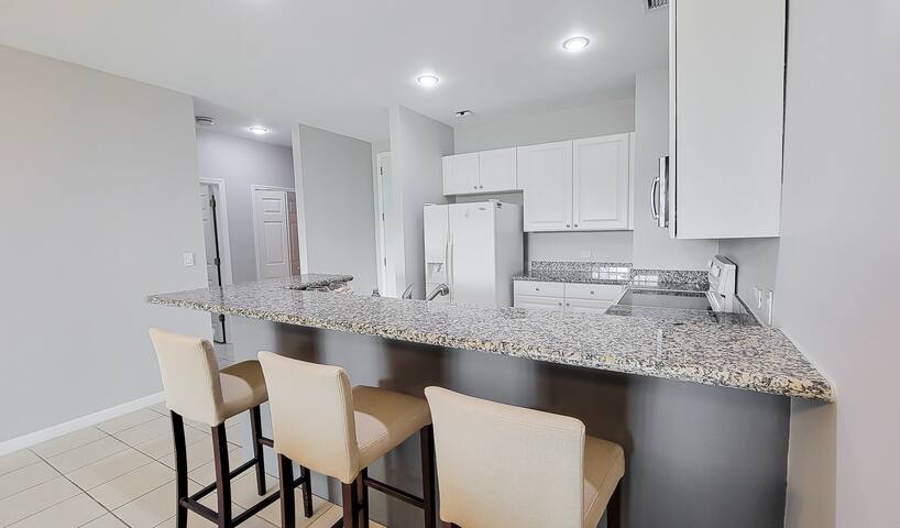 Lovely 2 bdrm Condo in Pacifico