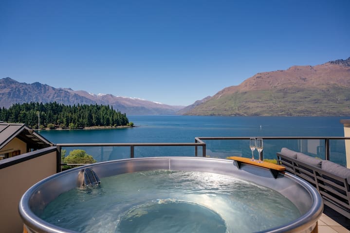 Luxe Stay managed Airbnb listing 2