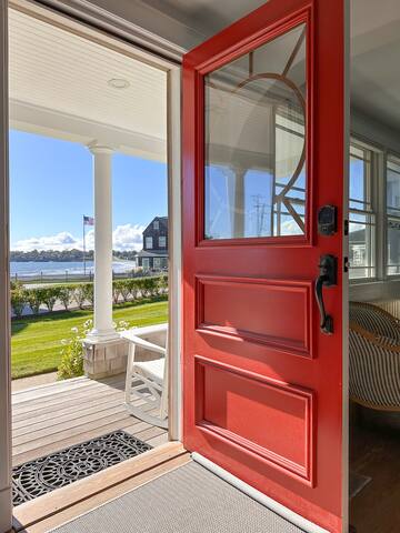 Luxury Beach Cottage gallery image 2