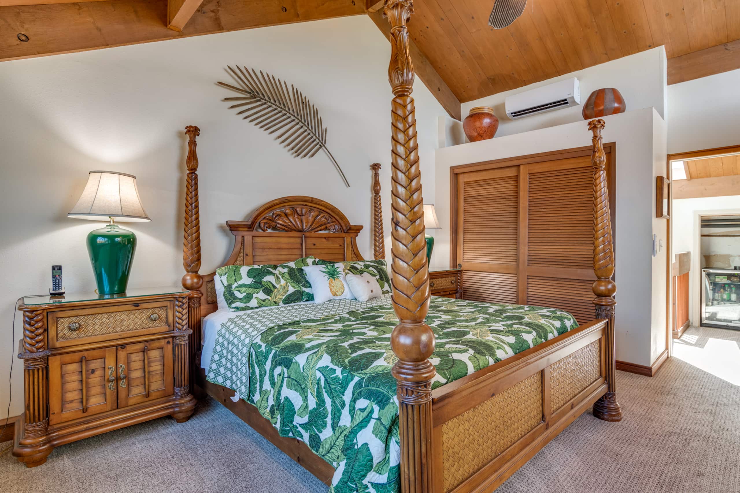 Condo in Lahaina · ★4.43 · 3 bedrooms · 4 beds · 2 shared baths - Image 10