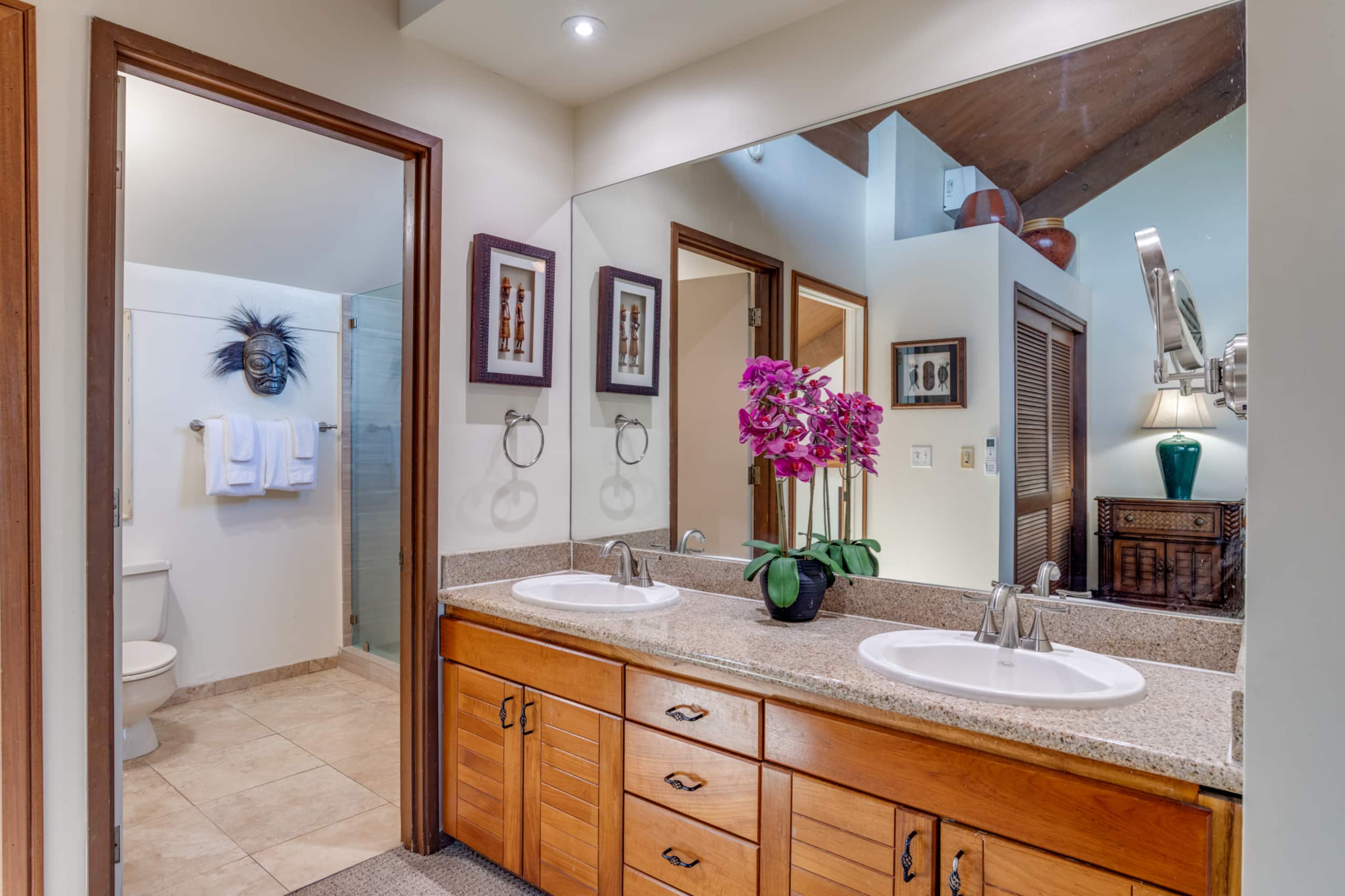 Condo in Lahaina · ★4.43 · 3 bedrooms · 4 beds · 2 shared baths - Image 27