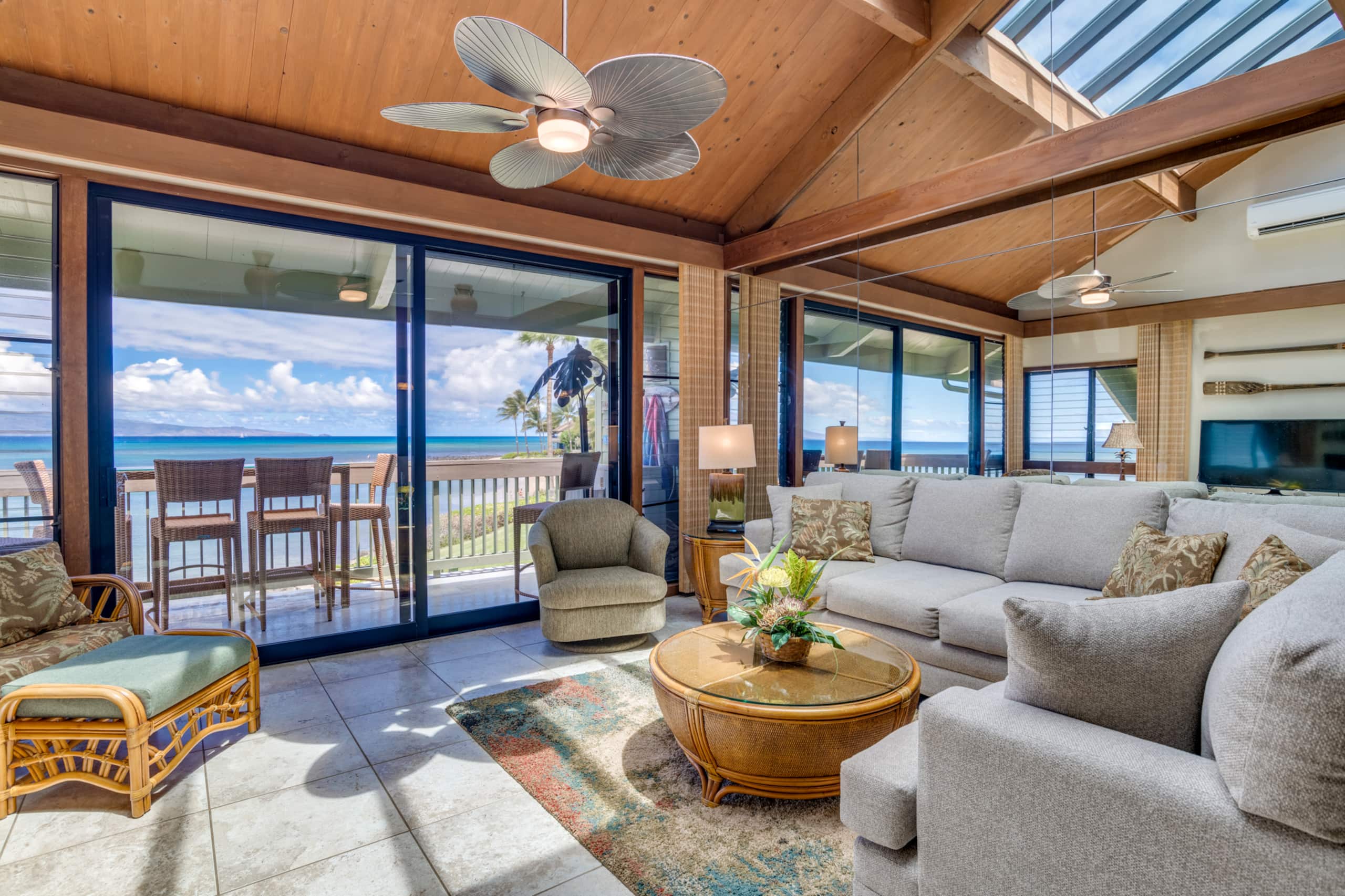 Condo in Lahaina · ★4.43 · 3 bedrooms · 4 beds · 2 shared baths - Image 3