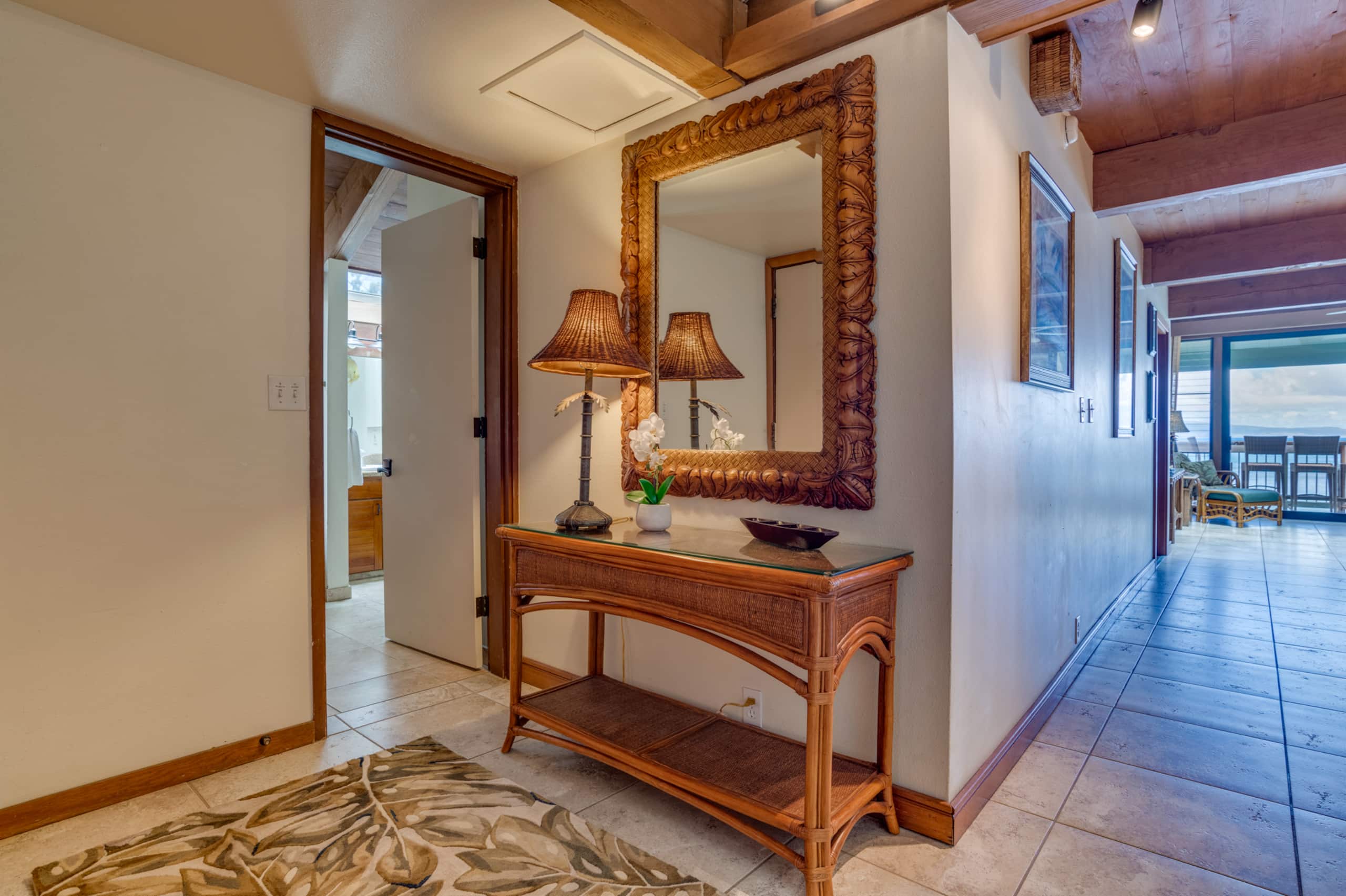 Condo in Lahaina · ★4.43 · 3 bedrooms · 4 beds · 2 shared baths - Image 28