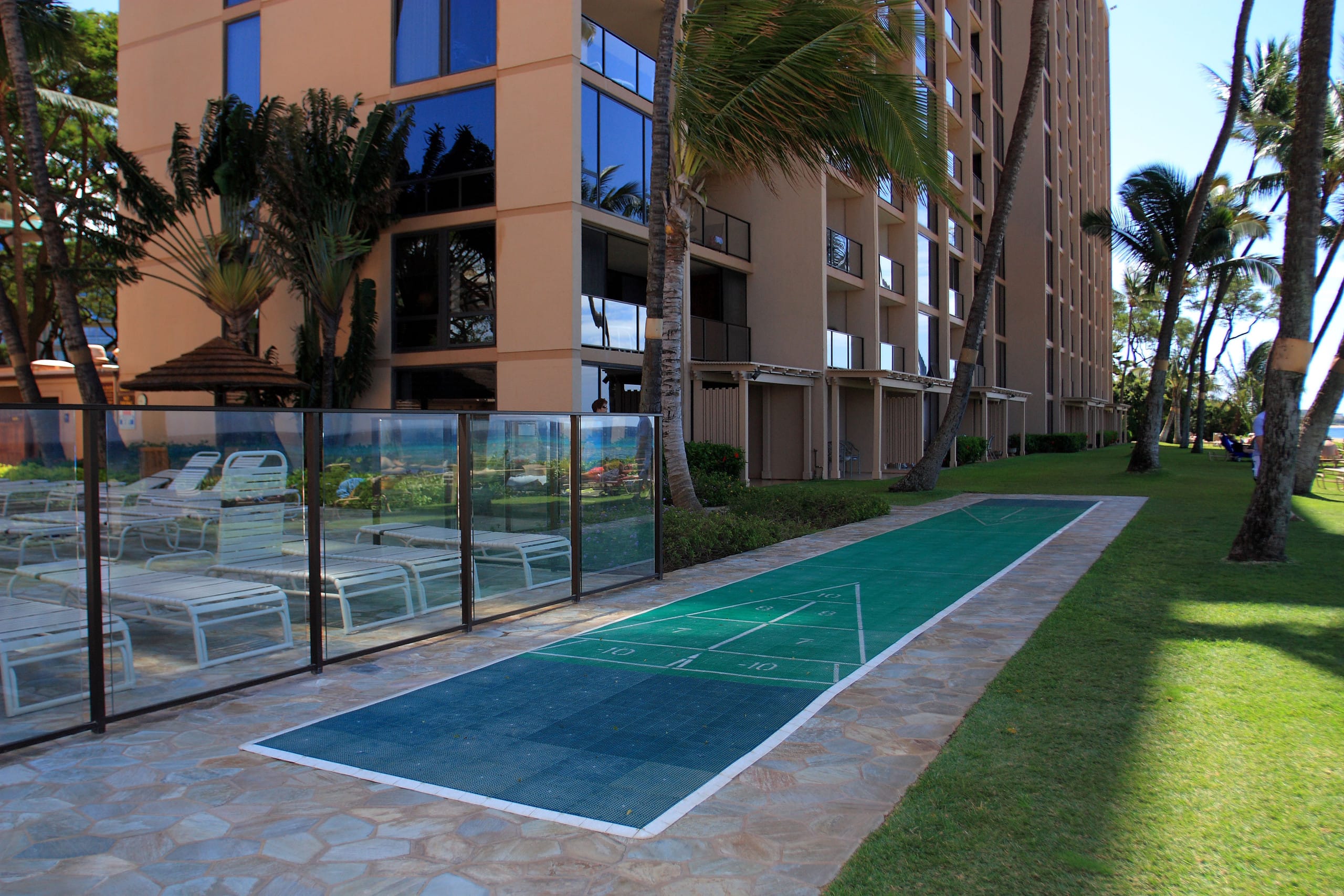 Condo in Lahaina · ★5.0 · 1 bedroom · 2 beds · 1 shared bath - Image 21