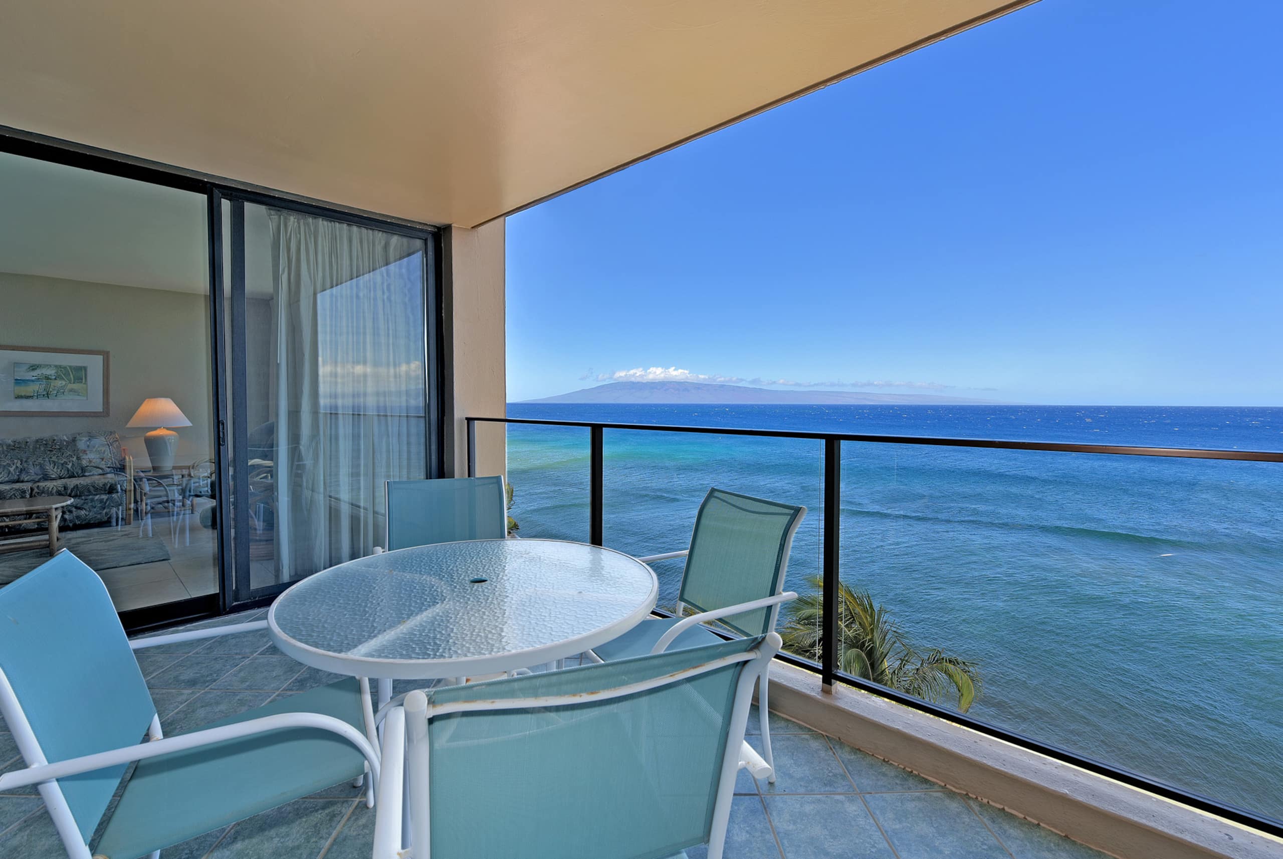 Condo in Lahaina · ★5.0 · 1 bedroom · 2 beds · 1 shared bath - Image 10