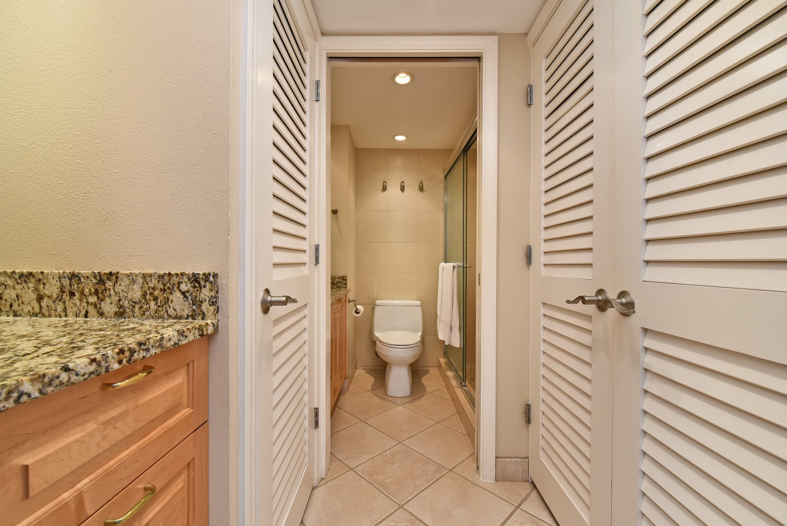 Condo in Lahaina · ★4.0 · Studio · 1 bed · 1 bath - Image 22