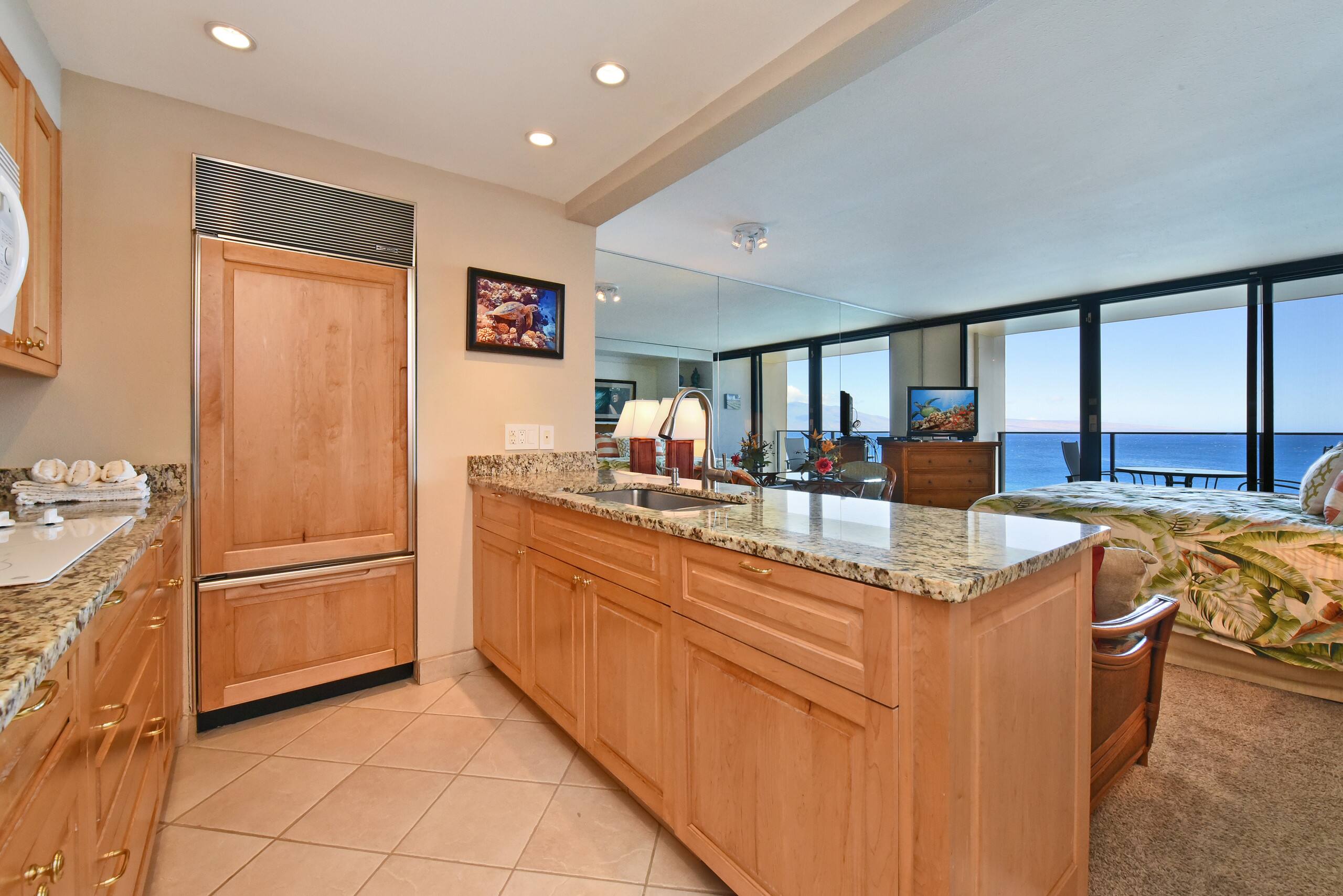 Condo in Lahaina · ★4.0 · Studio · 1 bed · 1 bath - Image 18