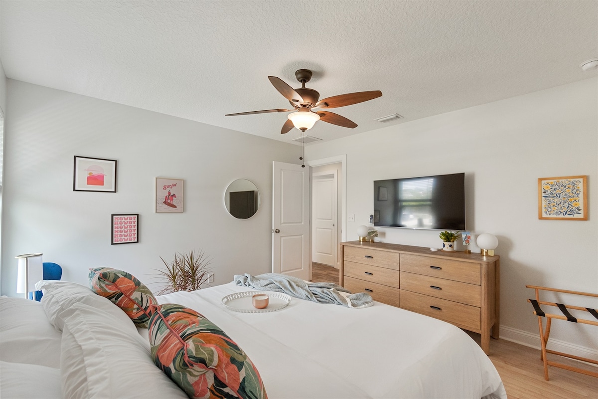 Spavaća soba za goste br. 3 s bračnim krevetom i Smart TV-om