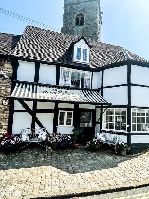 Humbug Cottage 'The Old Soo Sweet Shop'