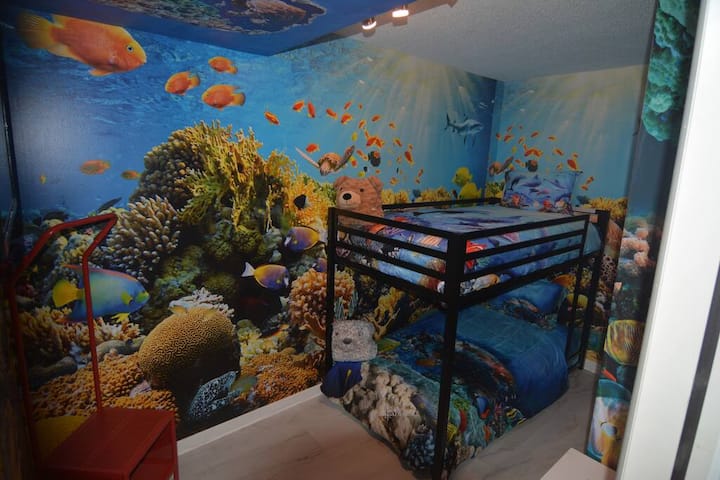 Thème océanique de la 3ème chambre pour les enfants