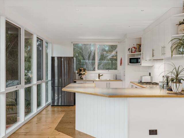 Springs at Lonsdale gallery image 2