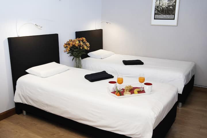 Chumba cha kulala 6 - vitanda 3 vya mtu mmoja sentimita 90 X 200