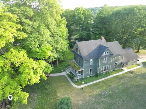 Bridgewalk Estate | a Wanderlust Abodes property