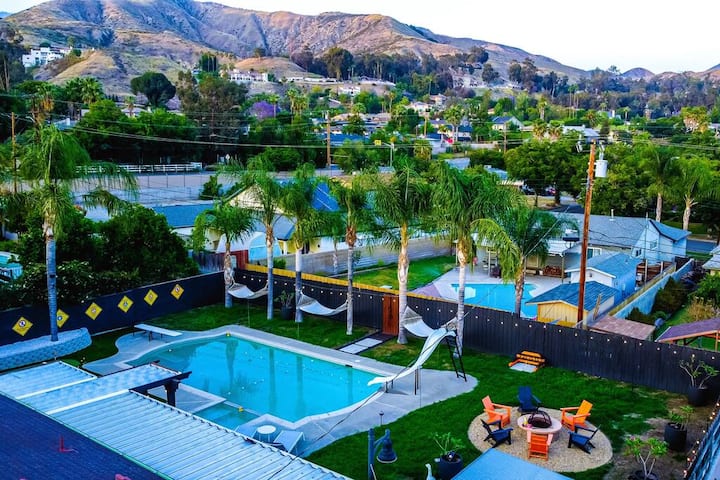 Family-friendly Retreat W/ Pool & Game Room - San Bernardino, CA