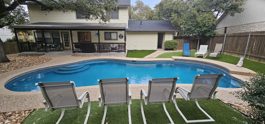Amazing Austin Getaway w/Heated Pool in Great Area