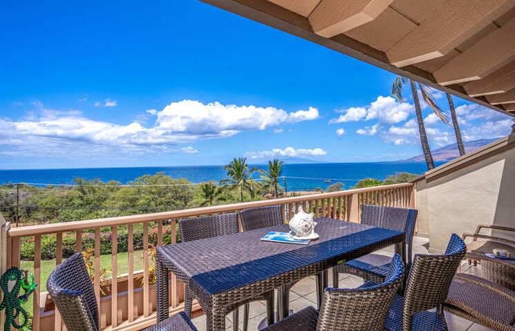 Remodeled Maui Condo: Pools, Hot Tub & Ocean Views gallery image 4