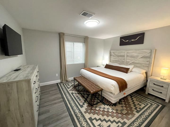 საძინებელი 4