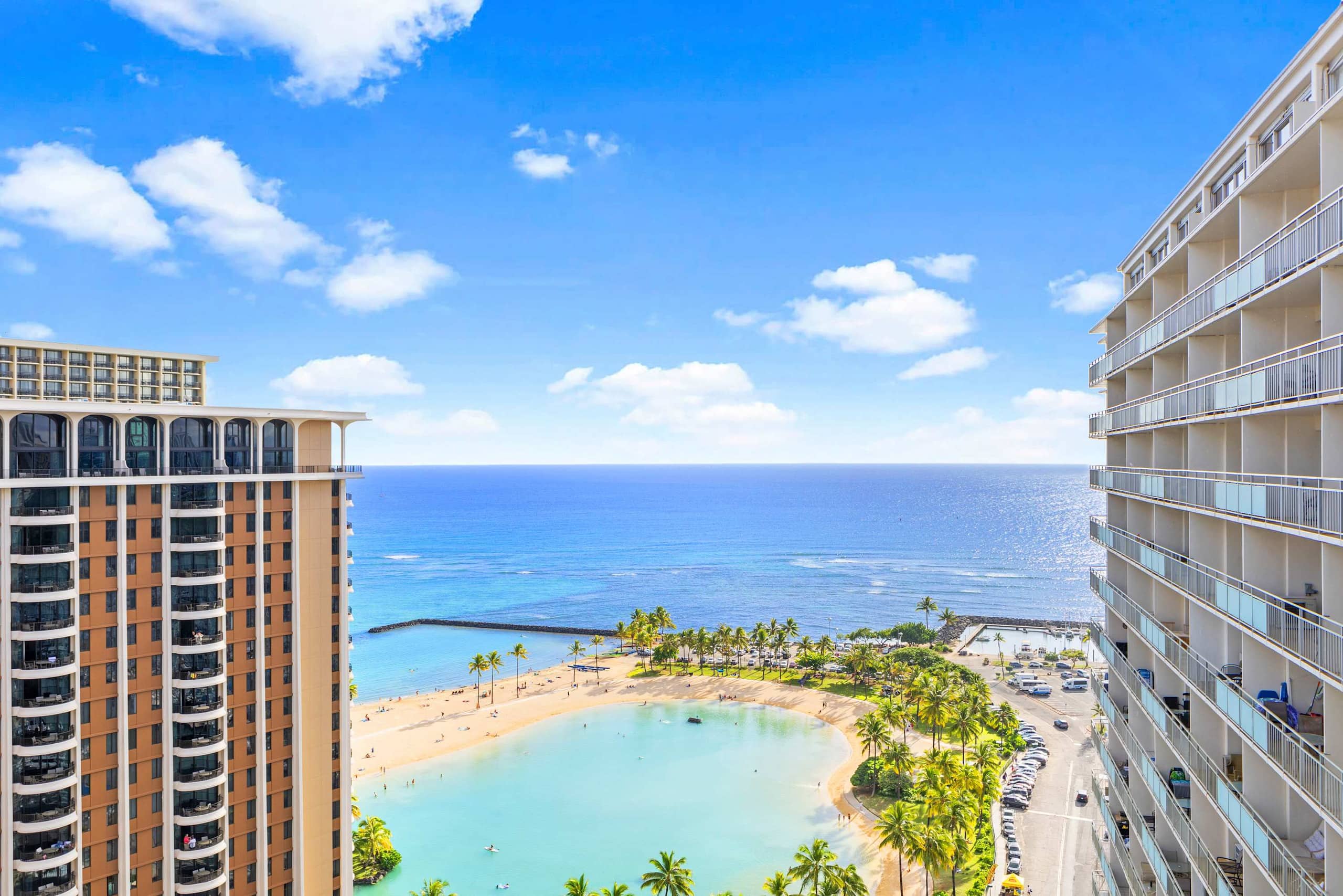 Stunning Ocean View | Free Parking - Image 34