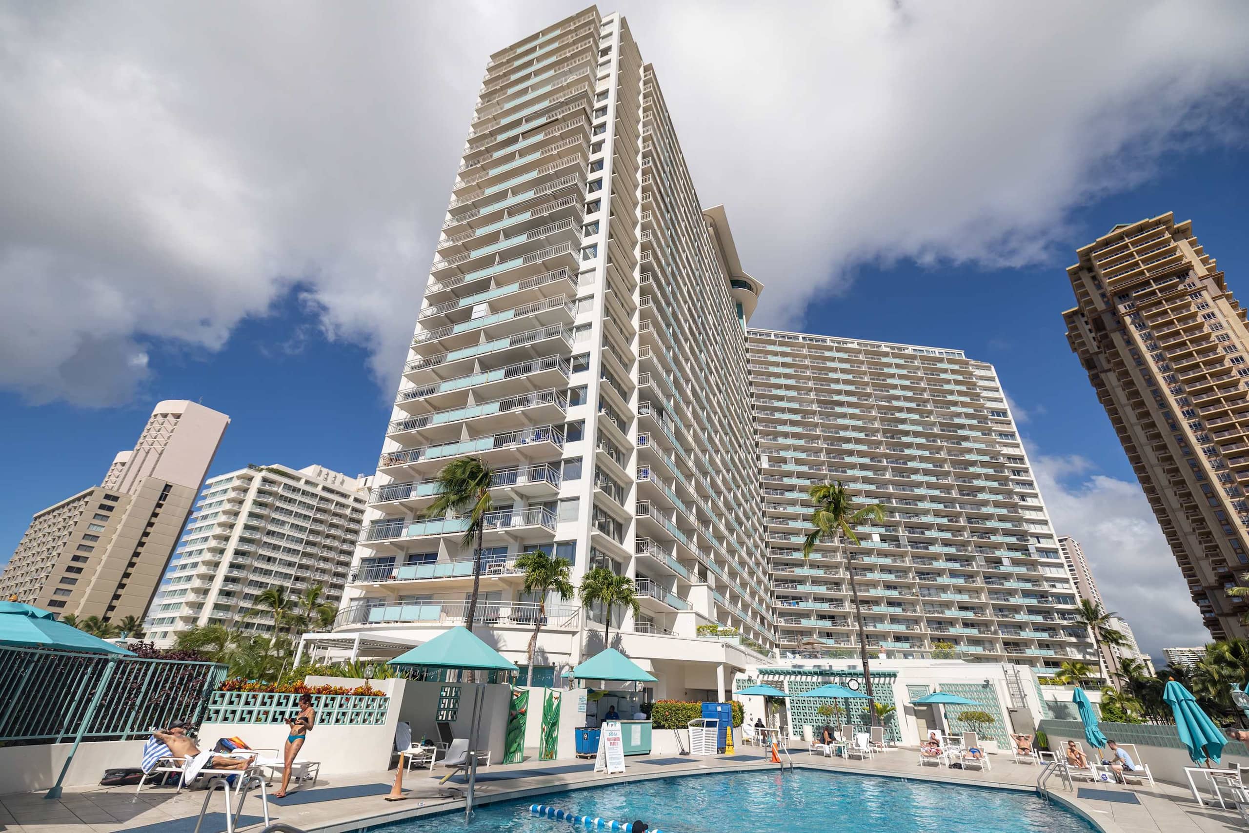 Stunning Ocean View | Free Parking - Image 25