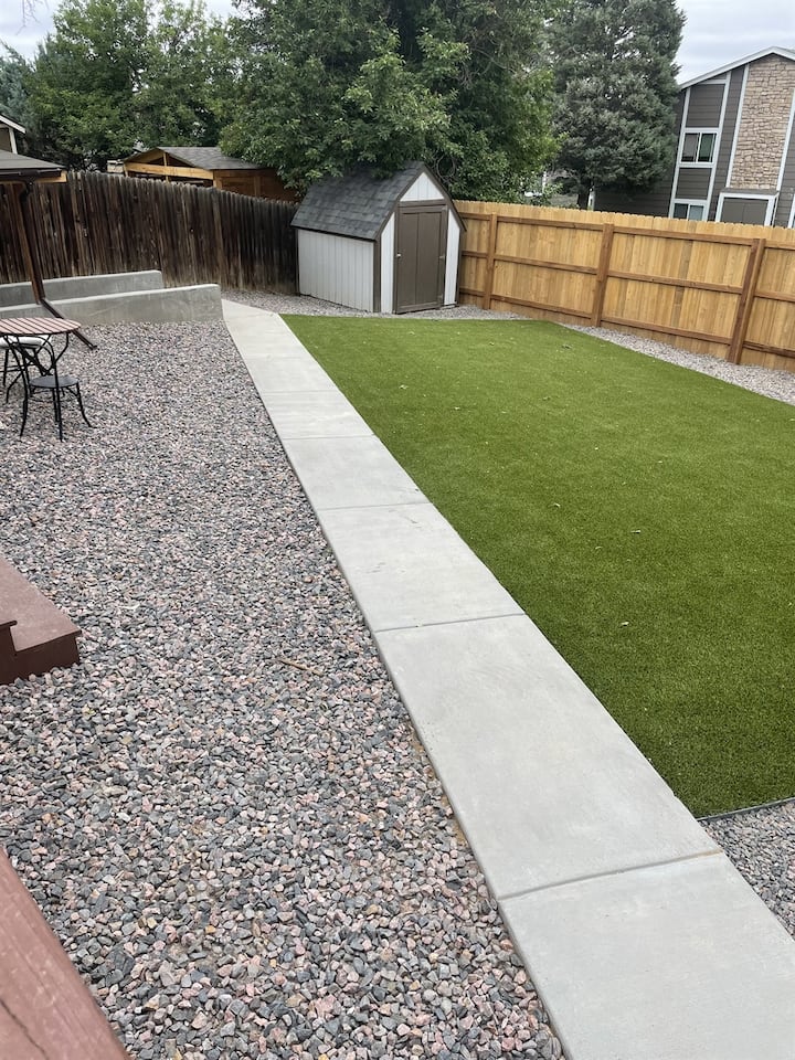 Cloud Nine Upscale Huge Yard, And Pet Friendly - Denver, CO