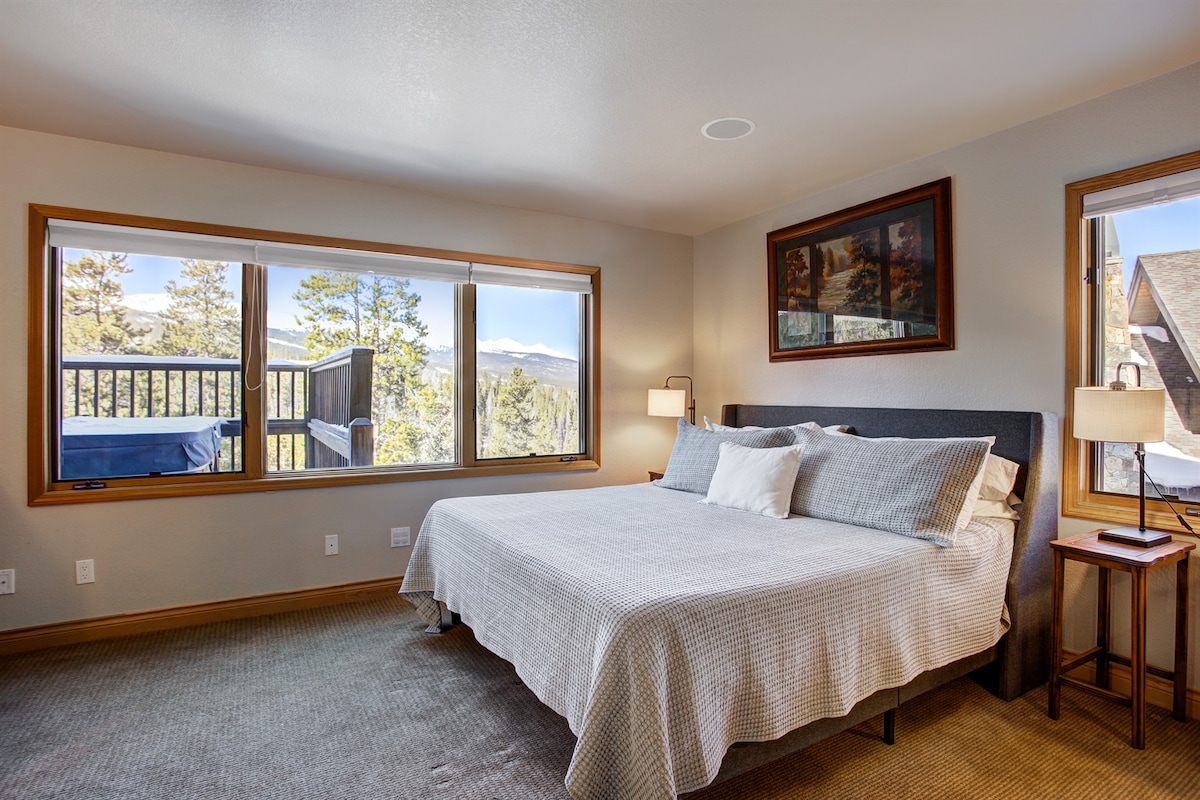 Bedroom #2 on Main Level with King Size bed and Private Bath.