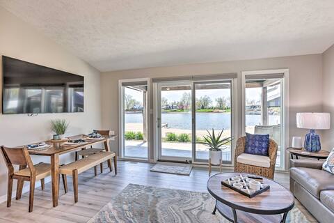 Lakefront Bellevue Home: Private Beach & Fire Pit!