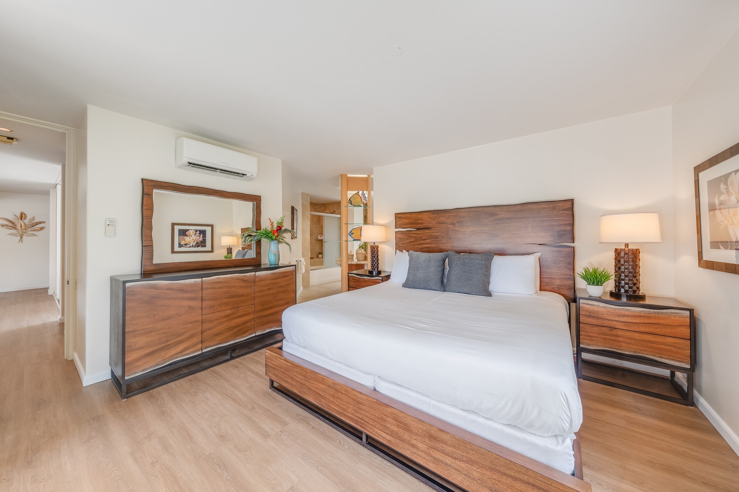 Condo in Kihei · ★4.95 · 2 bedrooms · 4 beds · 2 baths - Image 17