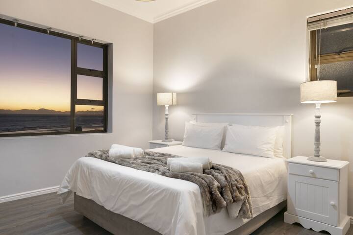 Jacquelena Hof 9 gallery image 2