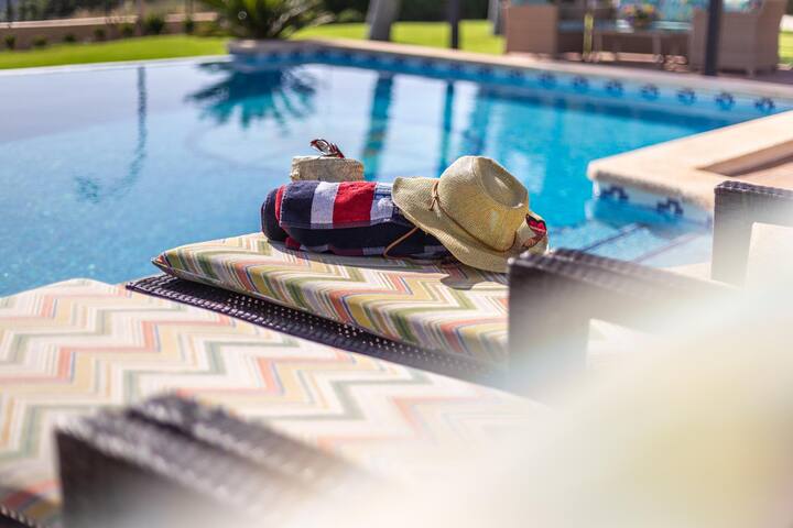 Luxurious villa Sol de Mallorca gallery image 4