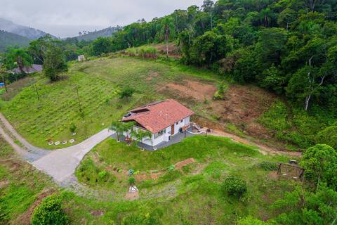 Sossego 10 minutes from downtown Guaramirim
