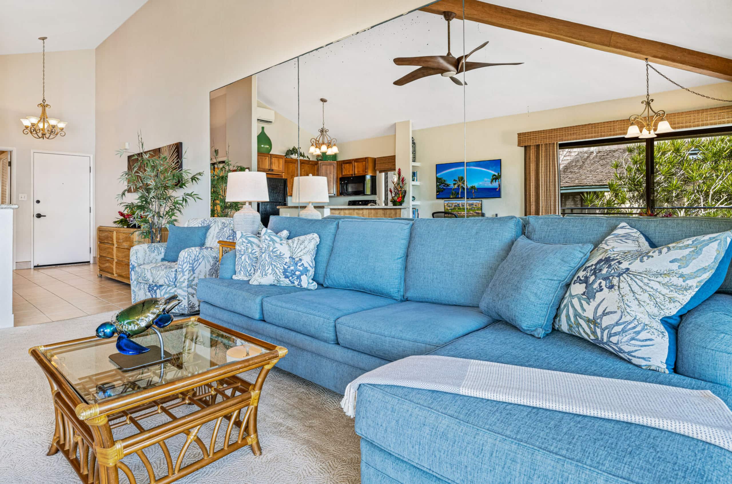 Condo in Lahaina · ★4.88 · 1 bedroom · 2 beds · 1 bath - Image 5