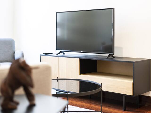 Beach and Chill by Cisan Rentals gallery image 2