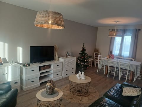 La Braudière, cozy and warm house 5 min CHU