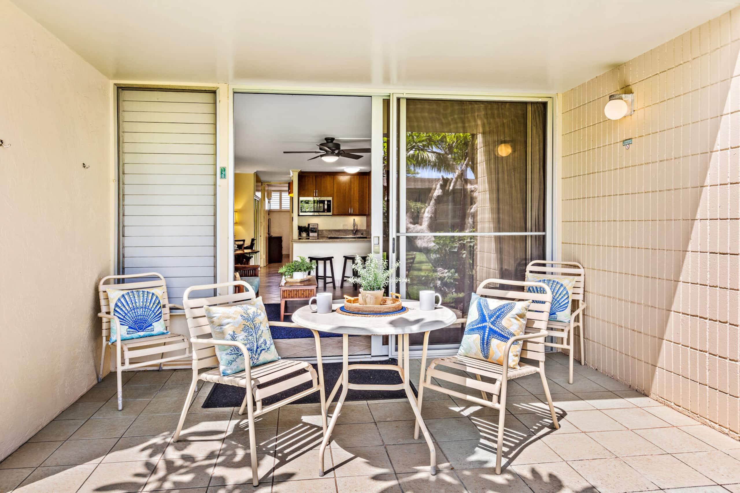 Condo in Lahaina · ★4.5 · 1 bedroom · 3 beds · 1 private bath - Image 4