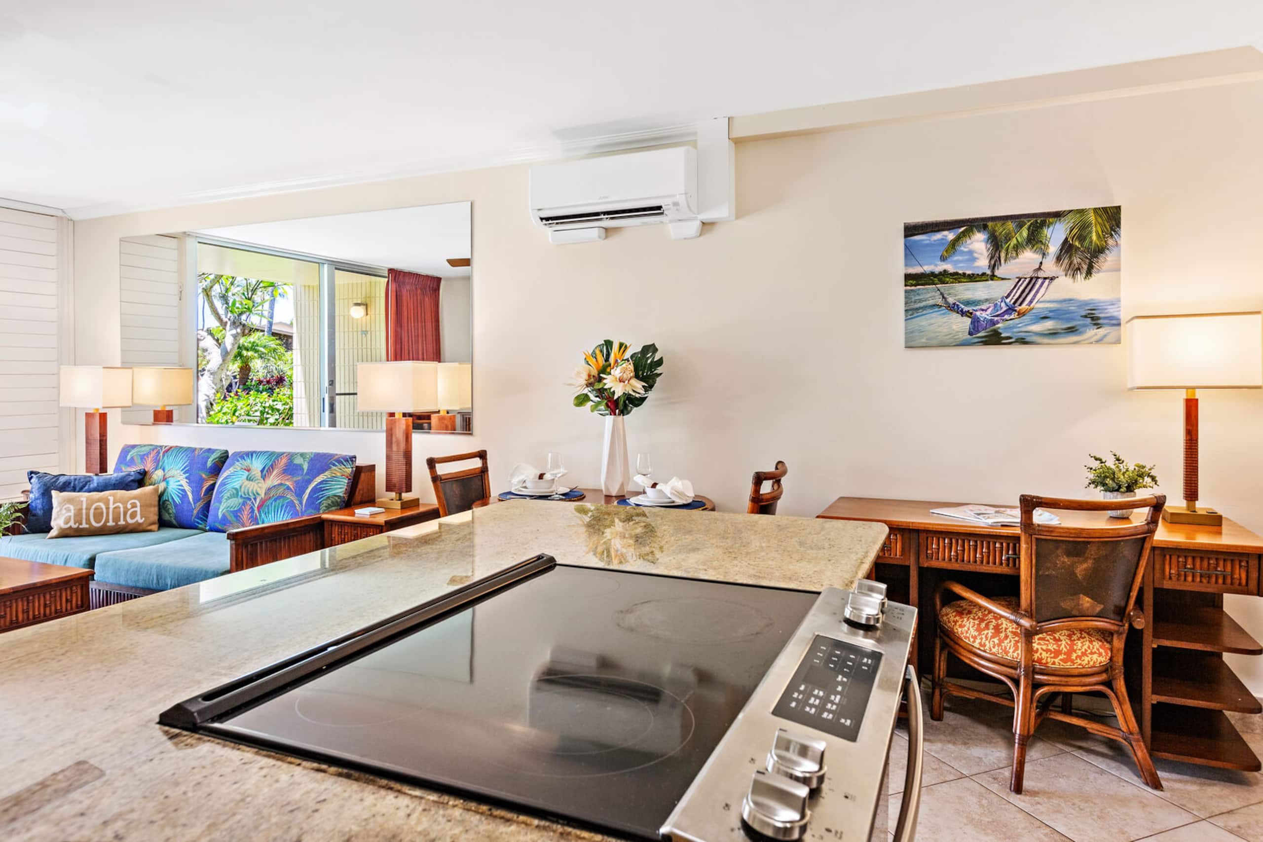 Condo in Lahaina · ★4.5 · 1 bedroom · 3 beds · 1 private bath - Image 11