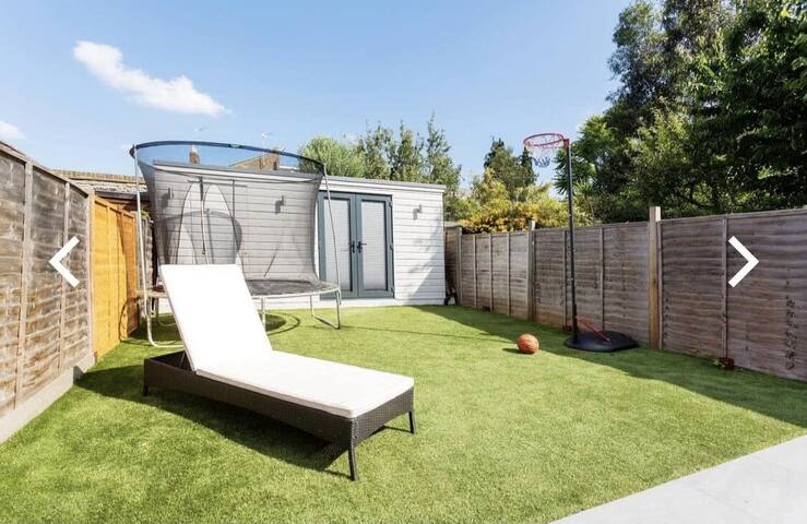 Fulham, London – Stylish 5 Bedroom House gallery image 4