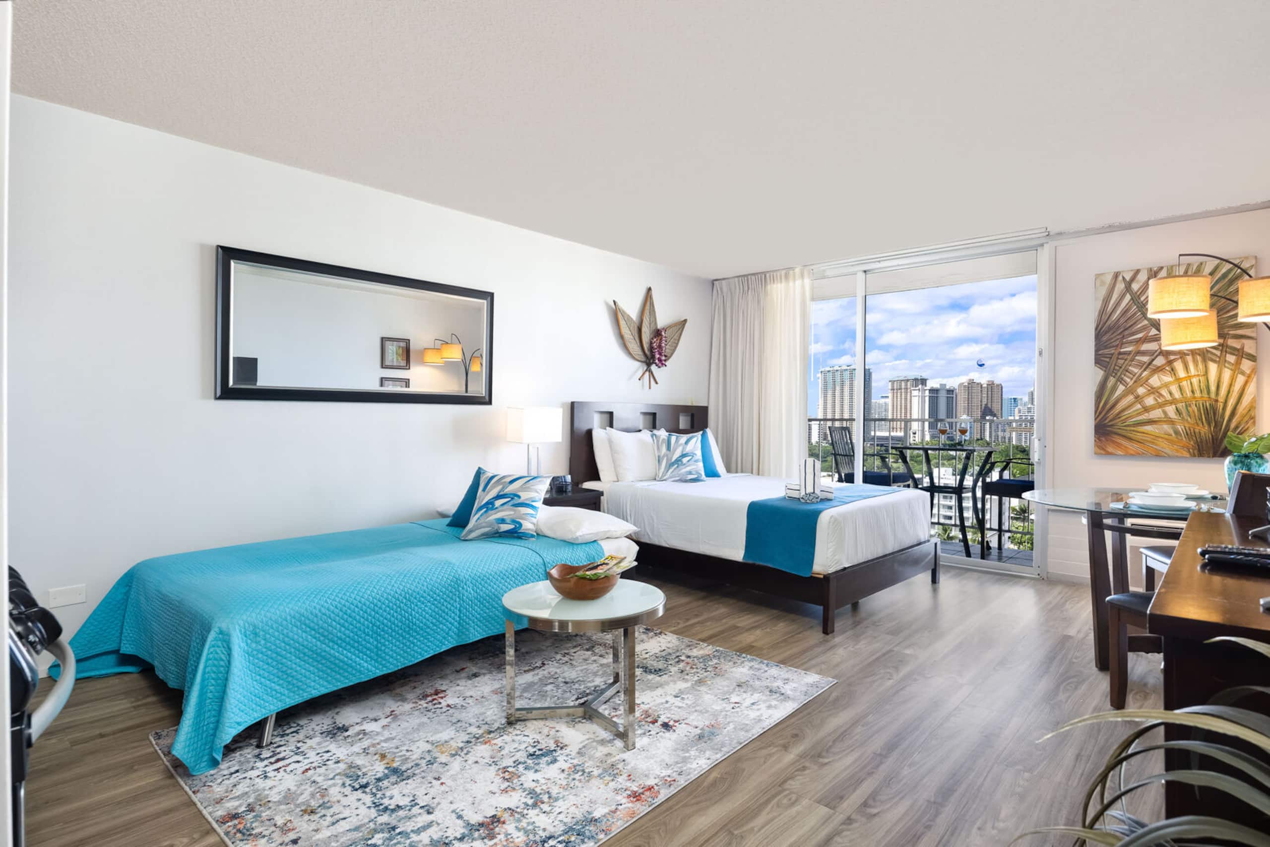 Condo in Honolulu · ★4.83 · 1 bedroom · 2 beds · 1 private bath - Image 23