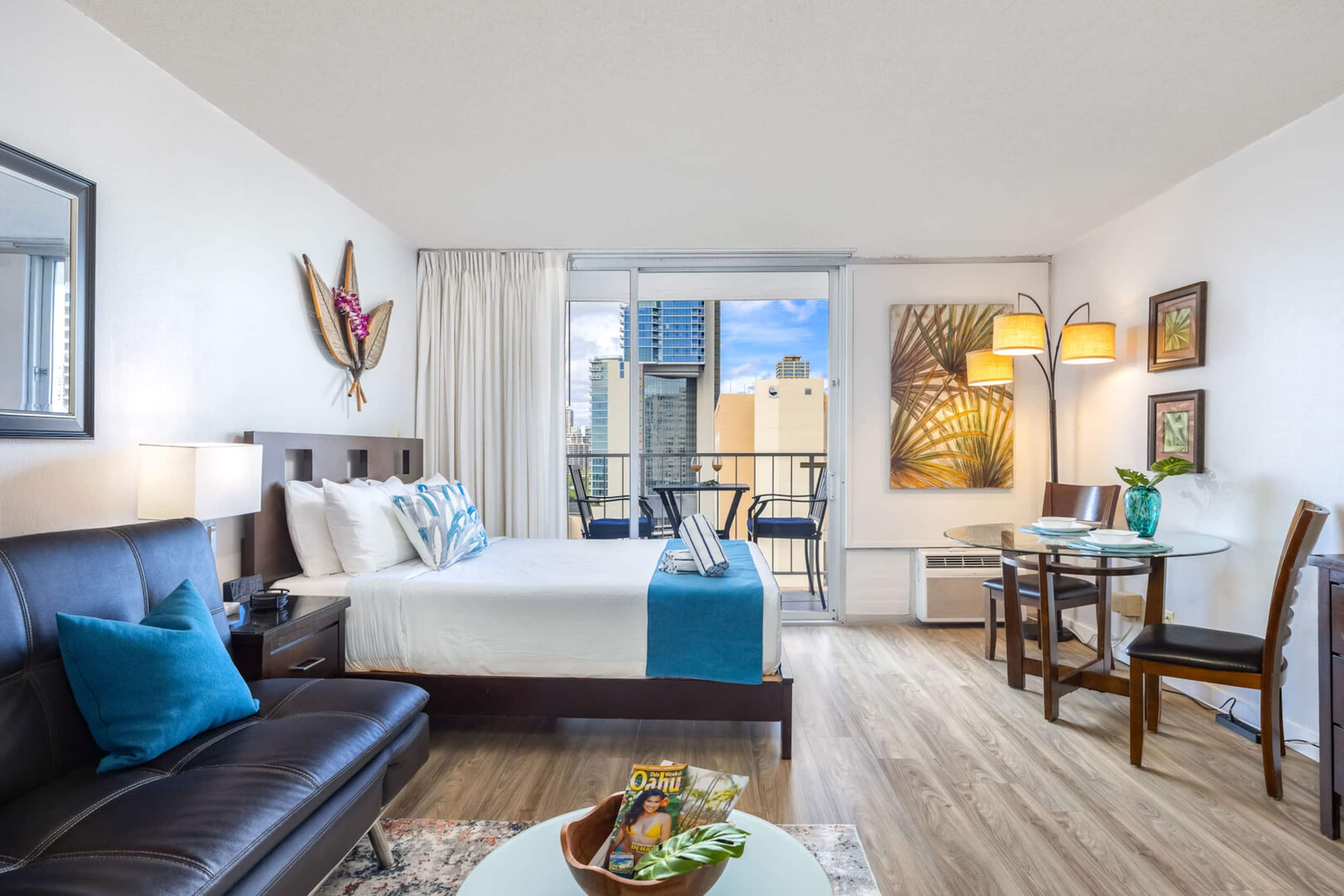 Condo in Honolulu · ★4.83 · 1 bedroom · 2 beds · 1 private bath - Image 1