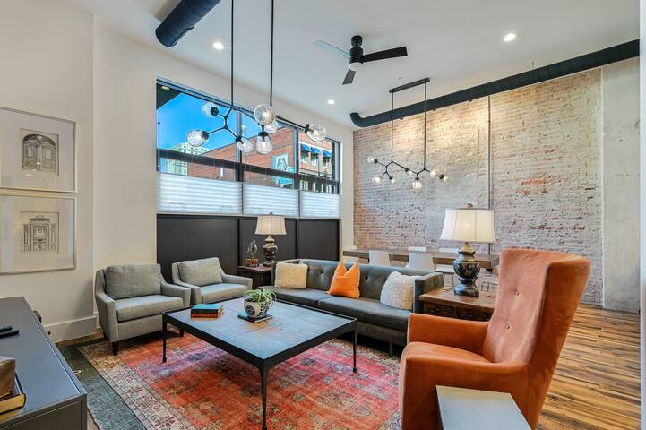 Impressive City Center Condo with EV Outlet gallery image 4
