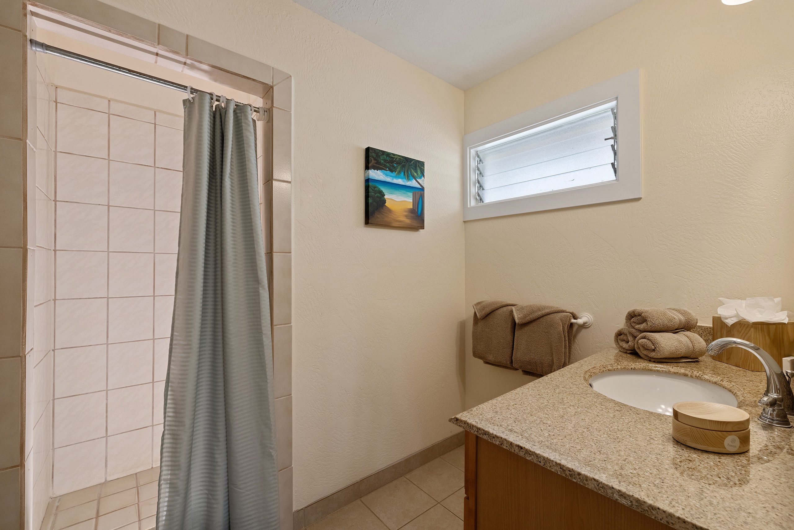 Home in Kailua · ★4.89 · 4 bedrooms · 4 beds · 4 private baths - Image 18
