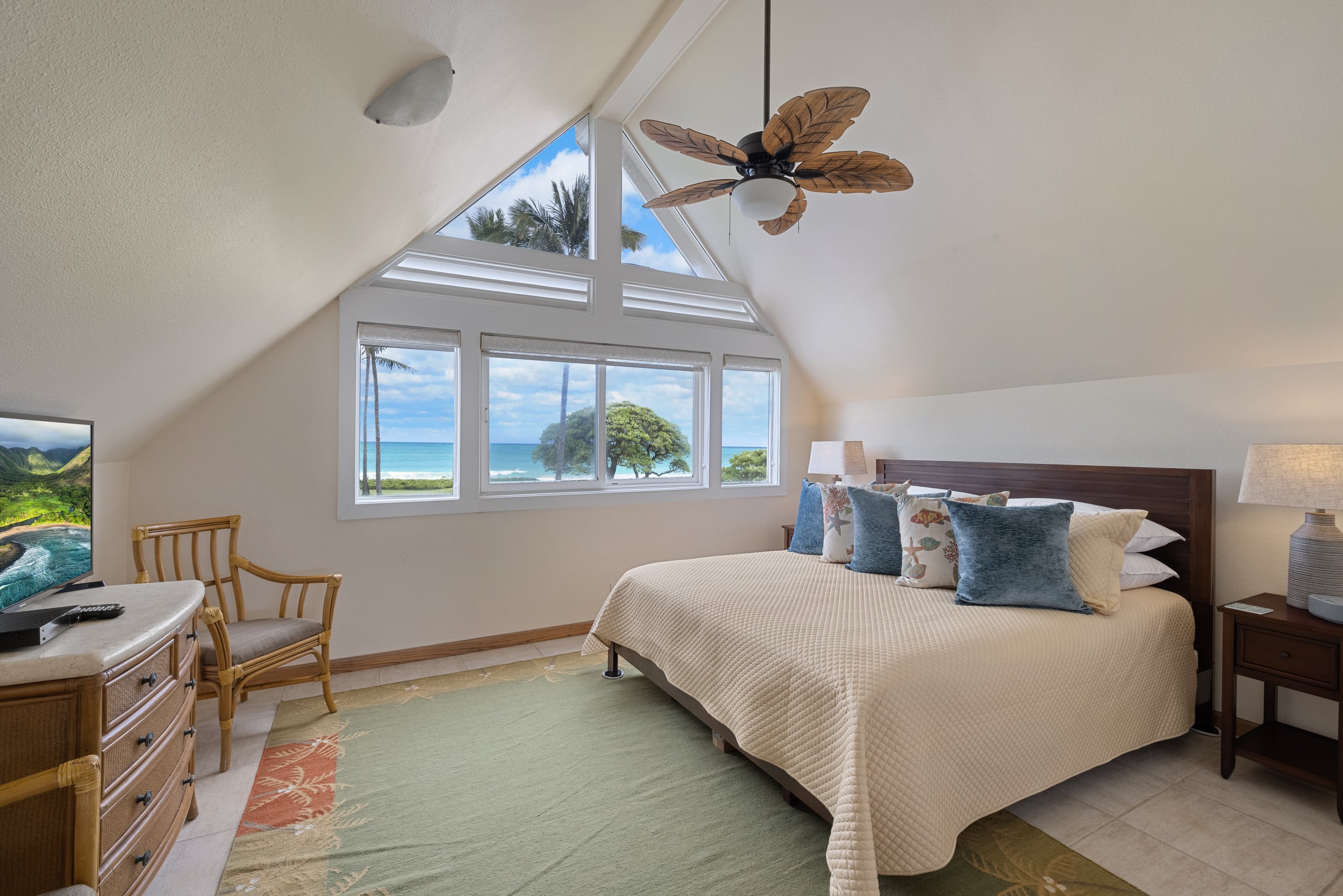Home in Kailua · ★4.89 · 4 bedrooms · 4 beds · 4 private baths - Image 22