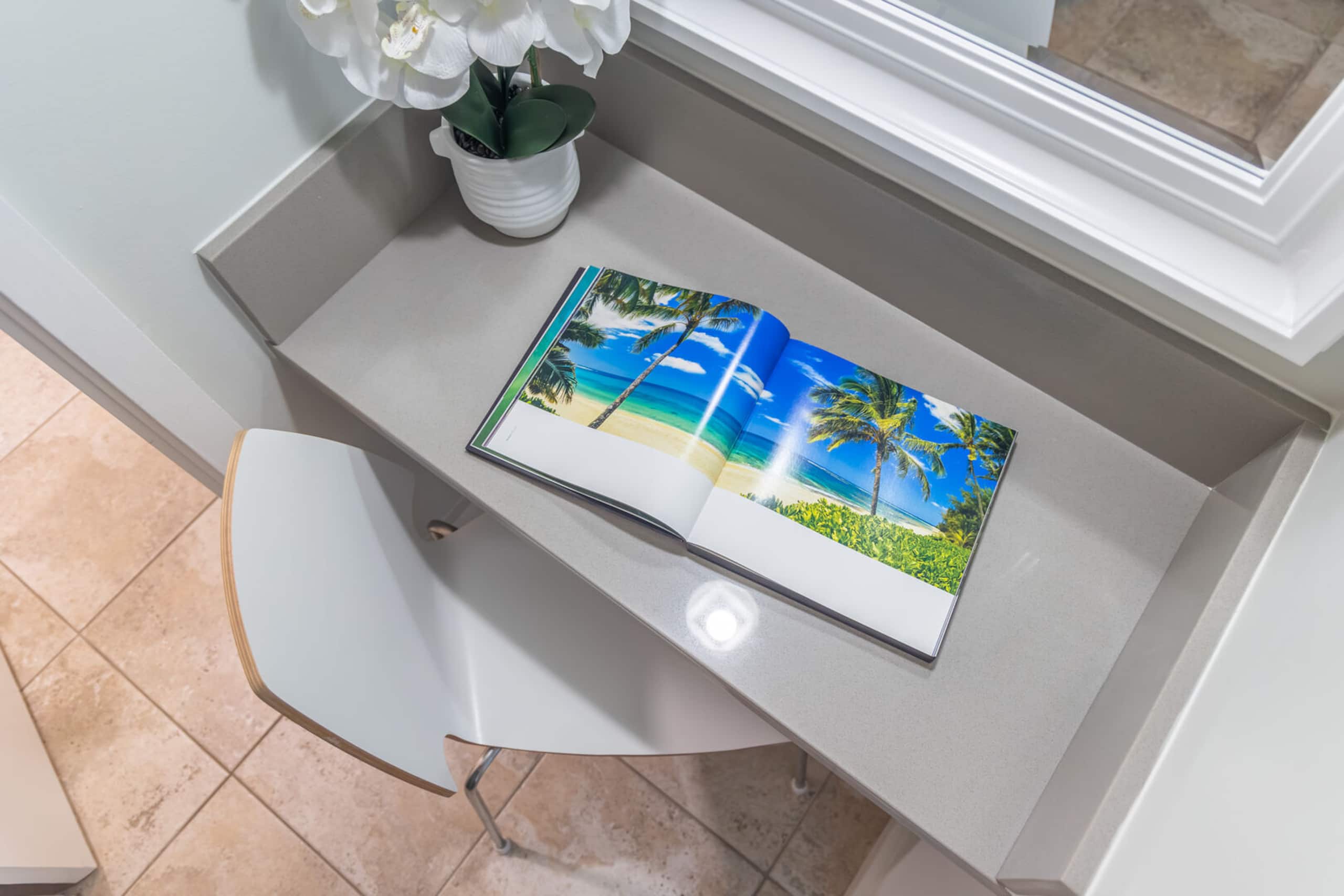 Condo in Honolulu · ★4.75 · 1 bedroom · 2 beds · 1 private bath - Image 27